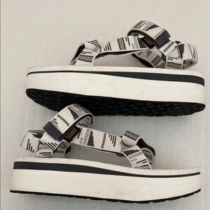 Teva Black and White NEW Platform Sandals with Adjustable Straps